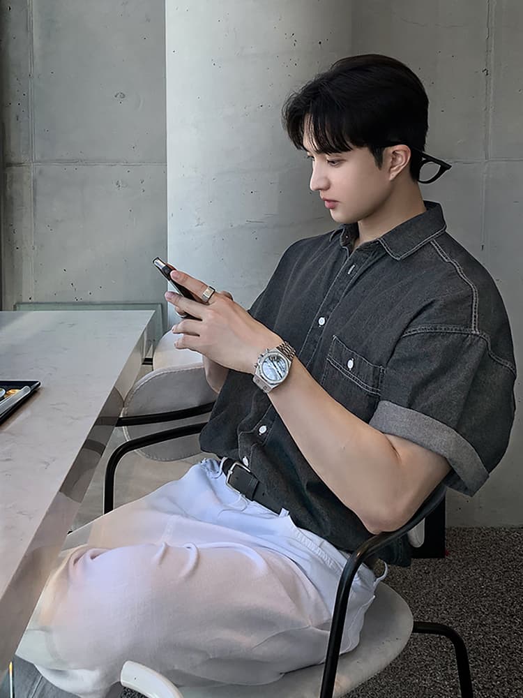 韓国ファッション ロールアップ袖デニムシャツ