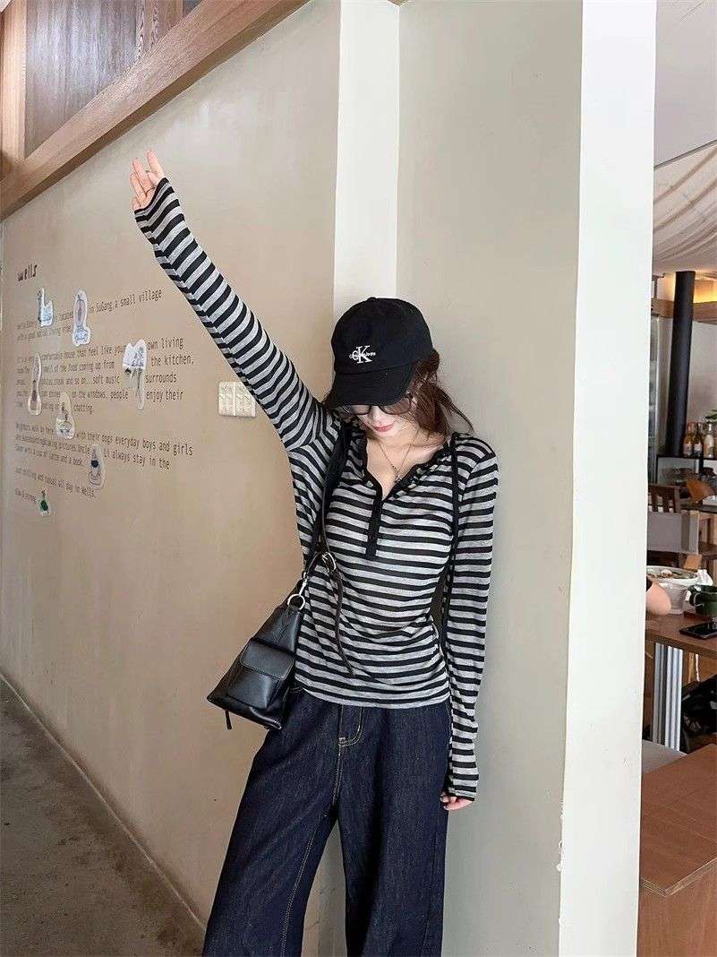 韓国ファッション しましまヘンリーネックリブカットソー