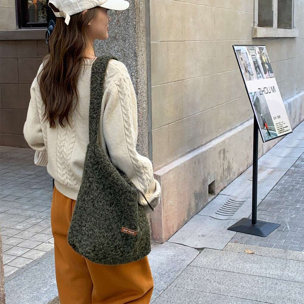 韓国ファッション もこもこファー トートバッグ