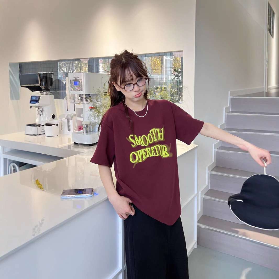 韓国ファッション ゆるふわレタリング半袖シャツ