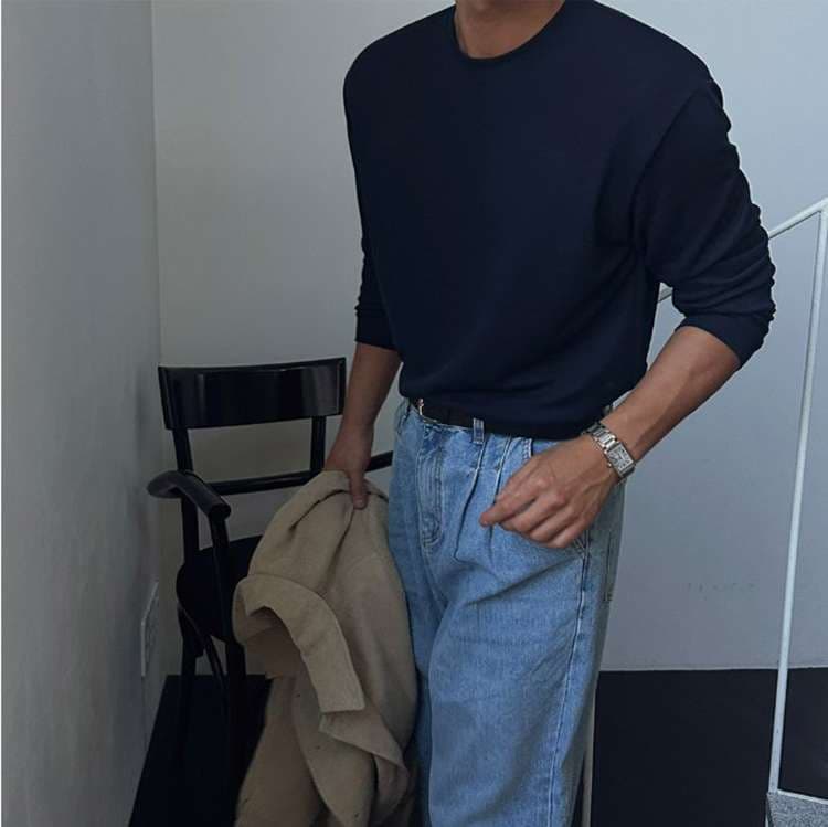 韓国ファッション ミニマルスタイルトップス