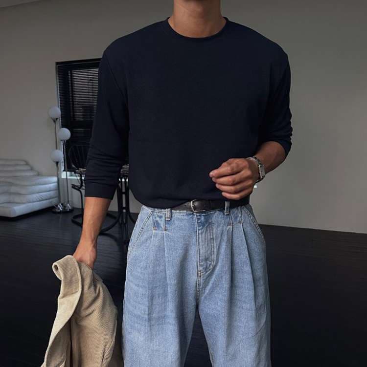 韓国ファッション ミニマルスタイルトップス