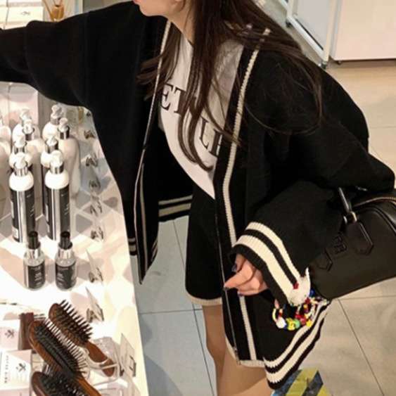 韓国ファッション ゆったりニットカーディガンセットアップ