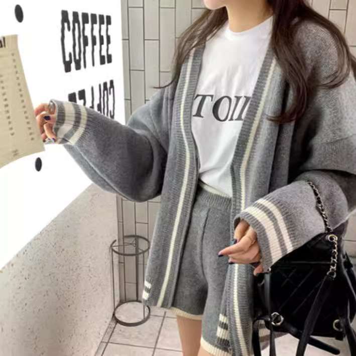 韓国ファッション ゆったりニットカーディガンセットアップ