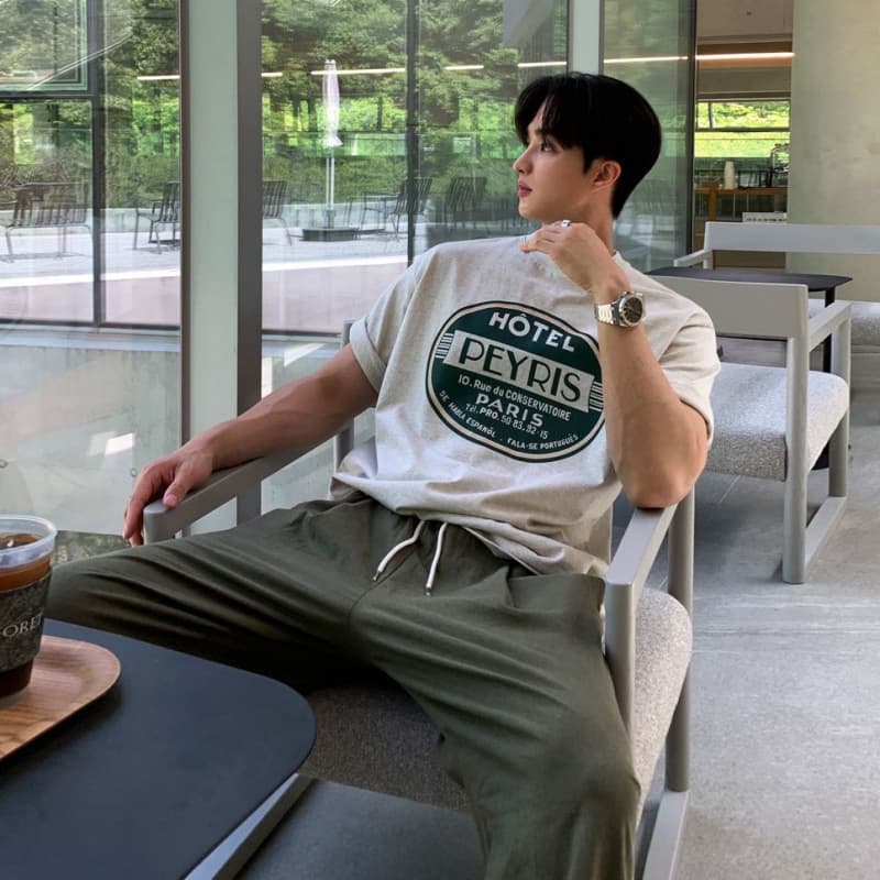 韓国ファッション レトロロゴプリント半袖Tシャツ
