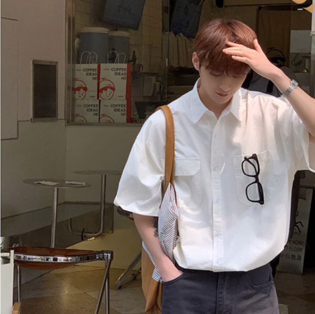 韓国ファッション ゆるシルエット胸ポケットシャツ