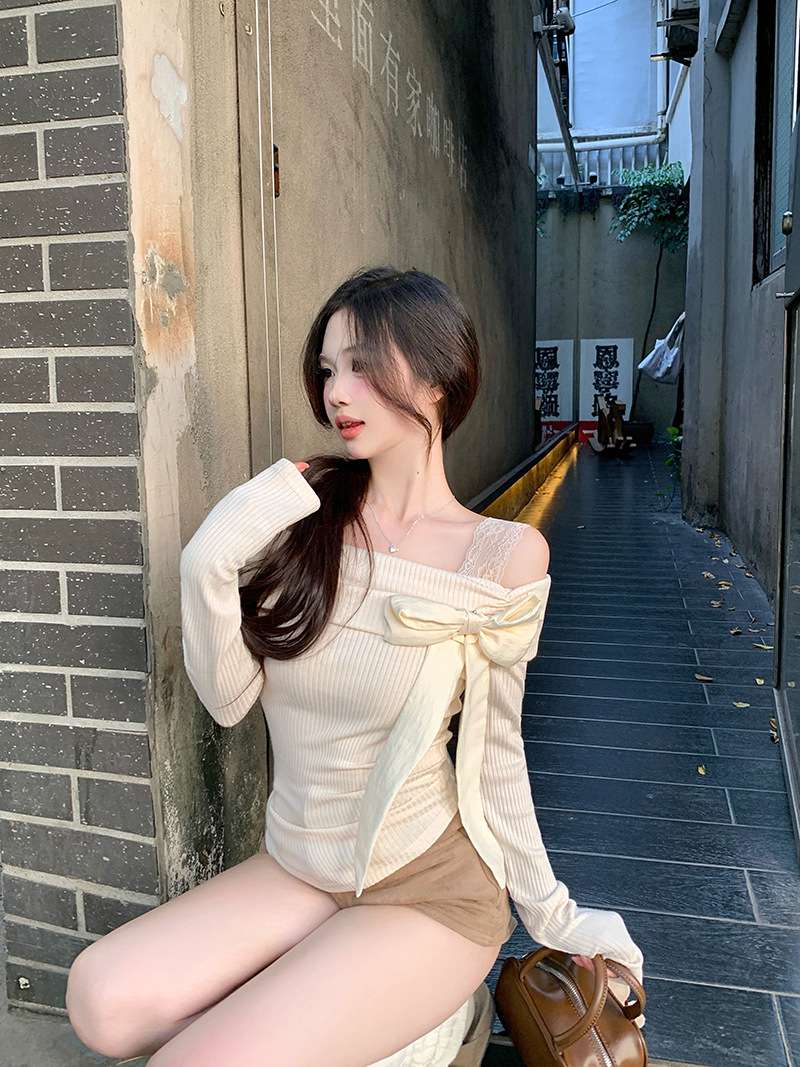 韓国ファッション リボン付きニットオフショルダー