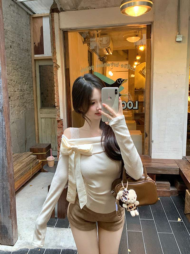 韓国ファッション リボン付きニットオフショルダー