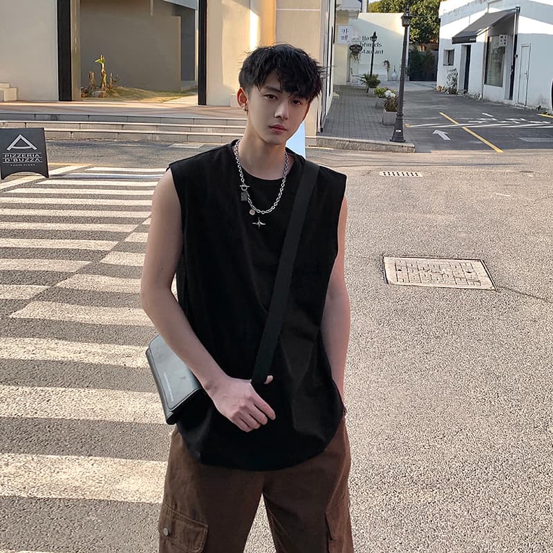 韓国ファッション ゆったりノースリーブタンクトップ