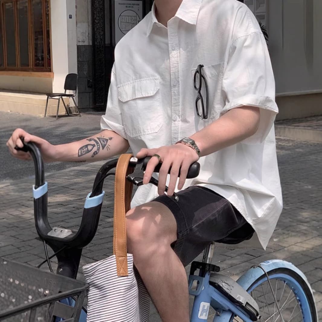 韓国ファッション ゆるシルエット胸ポケットシャツ